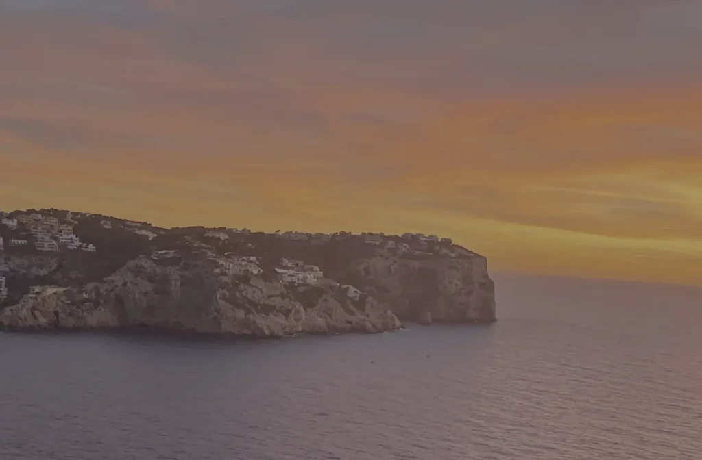 Rot brennender Himmel über Mallorca